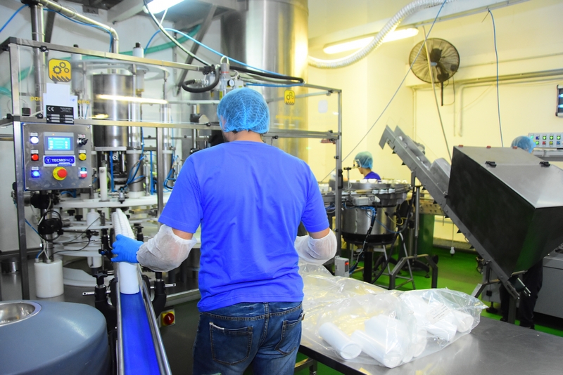 114 Amatoury Factory Tour